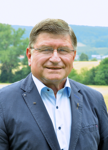 Ratsherr im Gemeinderat Salzhemmendorf, Ortsbrgermeister Oldendorf / Ahrenfeld, stellv. Ratsvorsitzender Eckhard Fllberg
