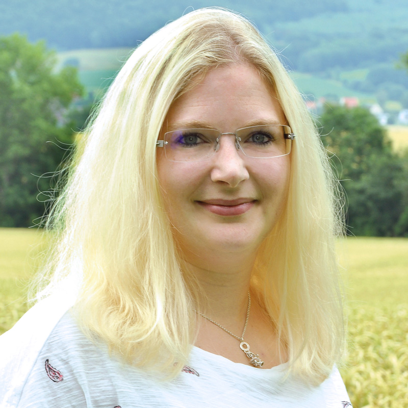  Juliane F�rber